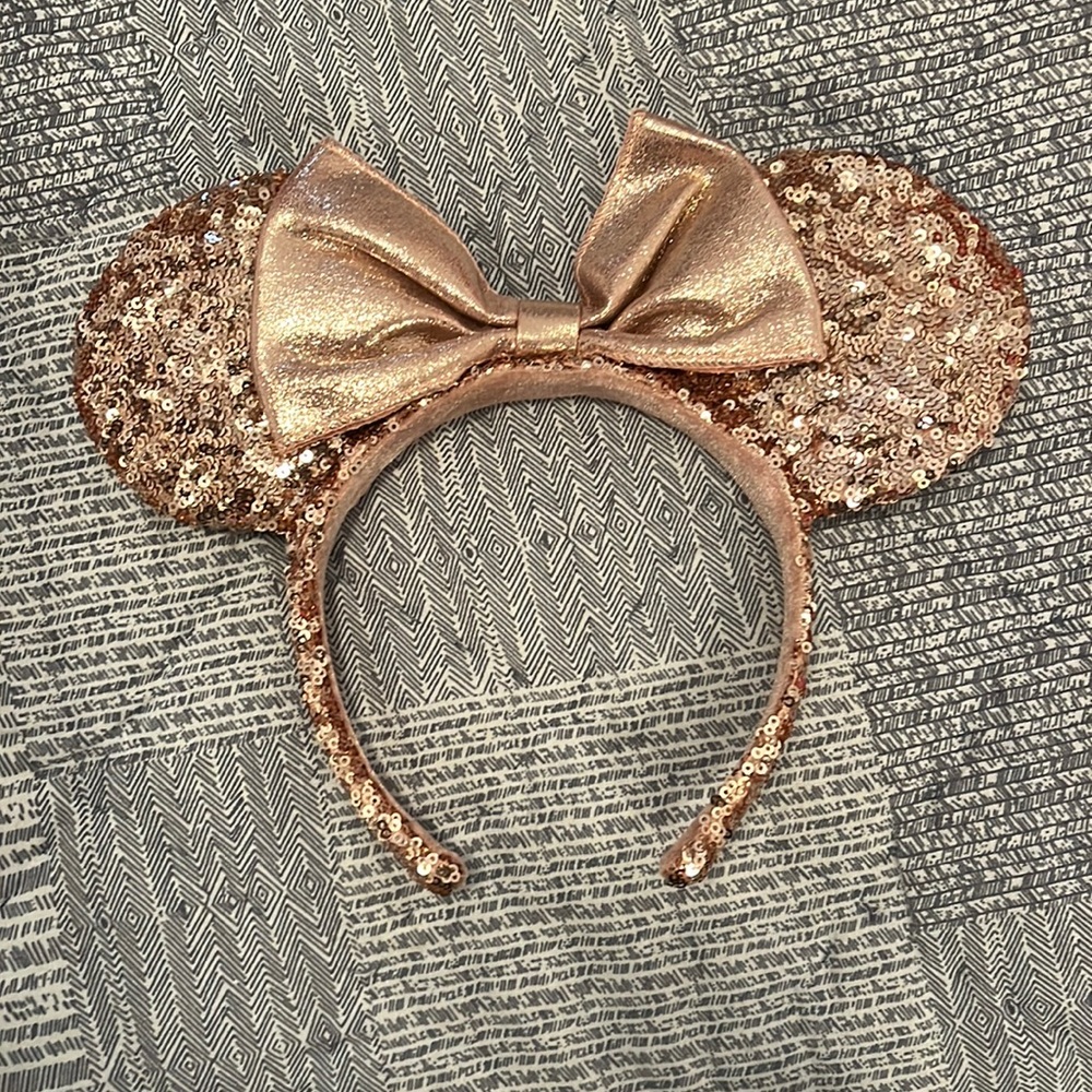 Mouse ears - pink sequins